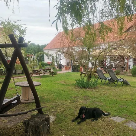 Panzió Régi Csárda és Panzió *