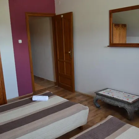 Regi Csarda Es Panzio *