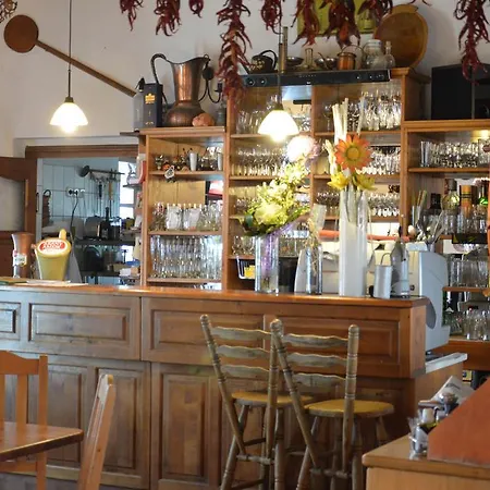 Bed & Breakfast Régi Csárda és Panzió Magyarszerdahely