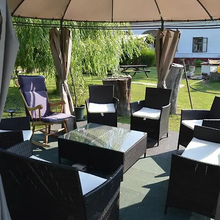 Régi Csárda és Panzió Bed & Breakfast *
